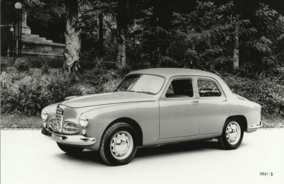 All’Università Roma Tre, un mostra fotografica celebra la storica filiale romana dell’Alfa Romeo