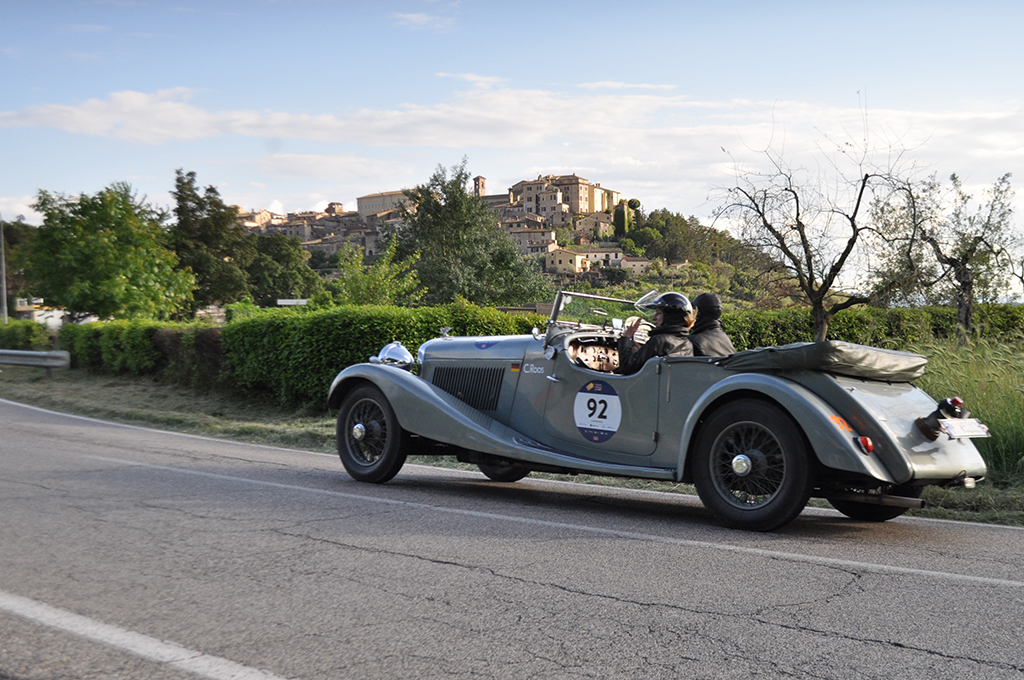 Amelia, grande successo per la prima tappa della mostra fotografica itinerante 1000 Miglia 2018 organizzata dal “Circuito Condito ad Arte”