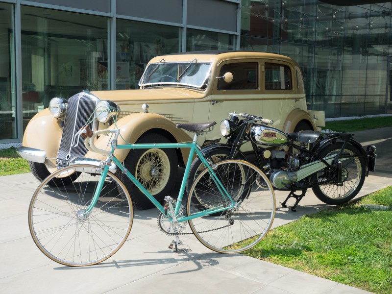 Il Museo Nicolis e l’omaggio al Made in Italy con il marchio Bianchi a Verona Legend Cars 
