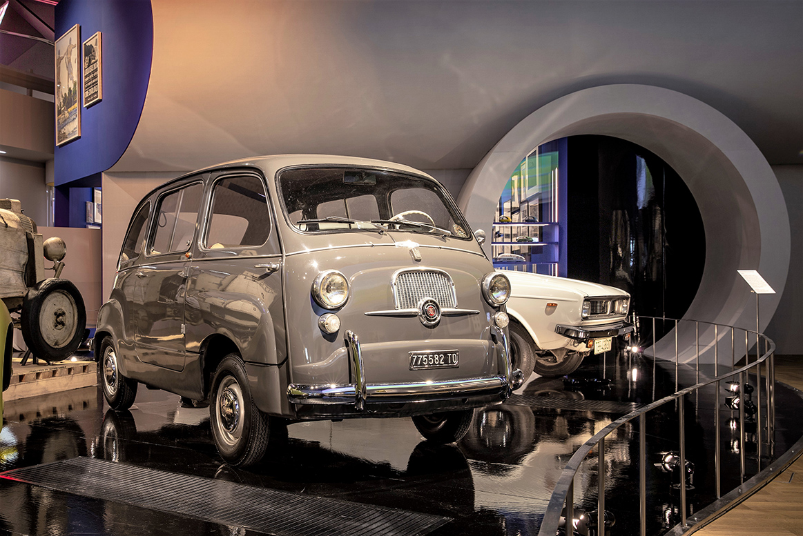 La Fiat 600 Multipla conquista Londra