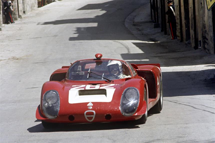 Pit Stop: Telaio 015, l’Alfa 33 persa e ritrovata in Angola