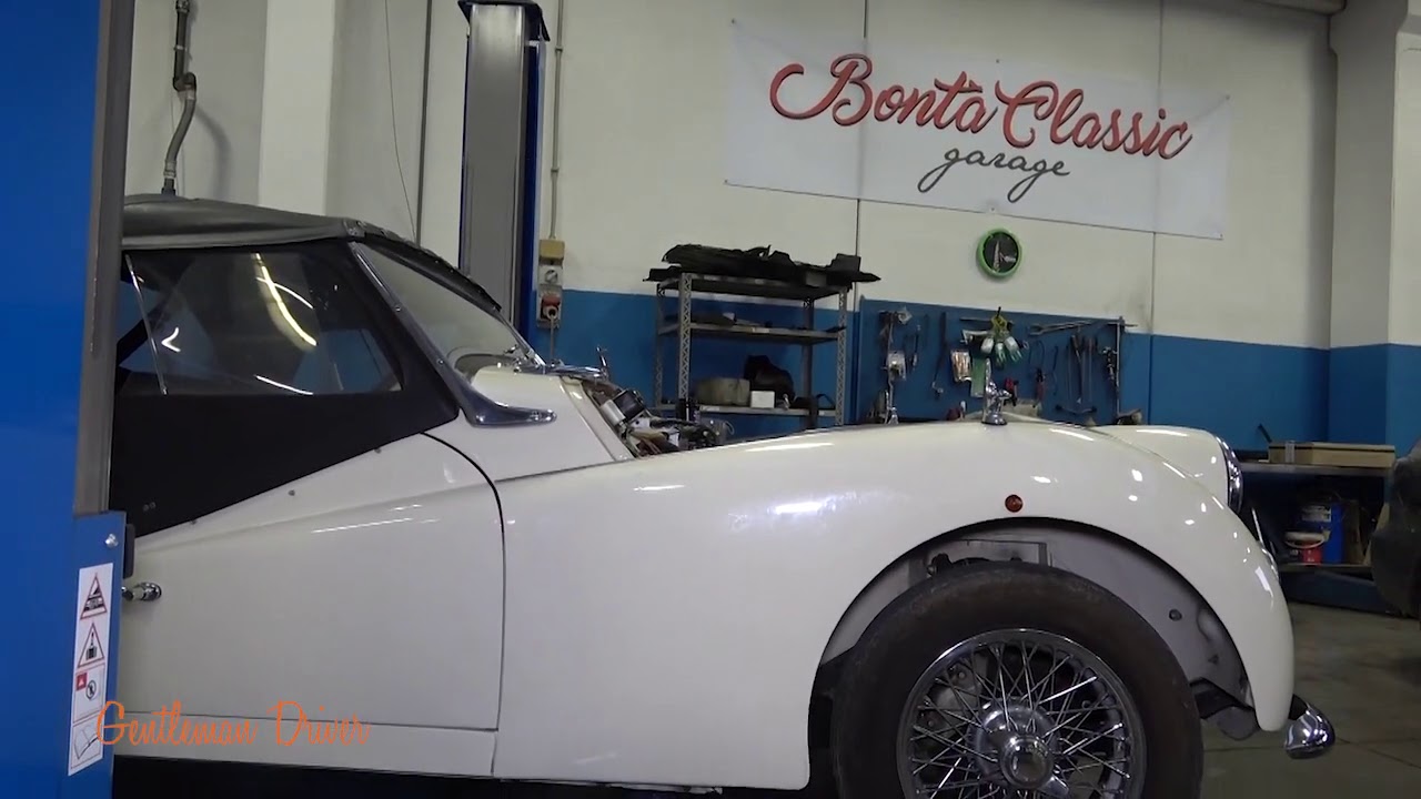 Bontà Classic Garage e la Triumph TR3 . Estratto della puntata n99 di Gentleman Driver