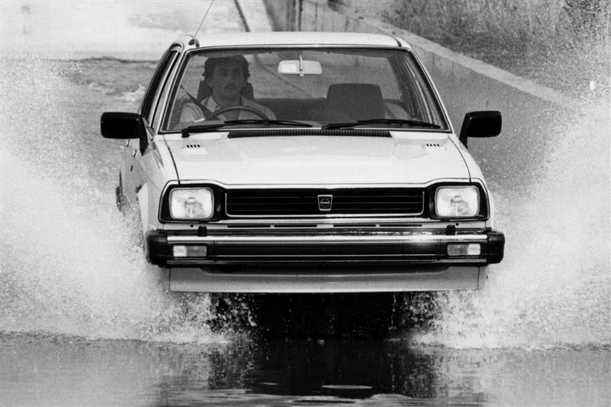 Pit Stop: Triumph Acclaim, alba giapponese, tramonto inglese