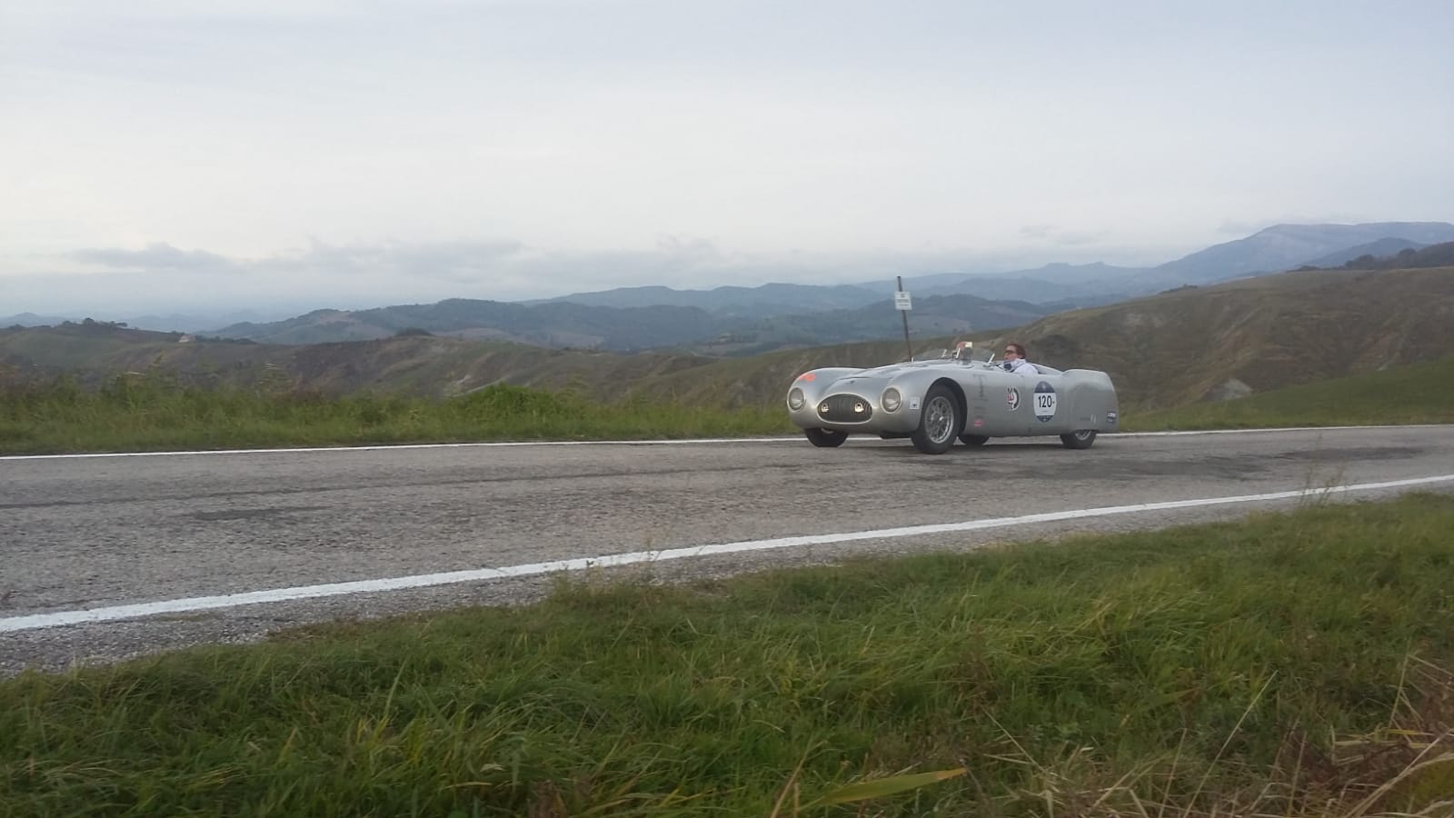 Mille Miglia cuore e passione oltre l’ostacolo