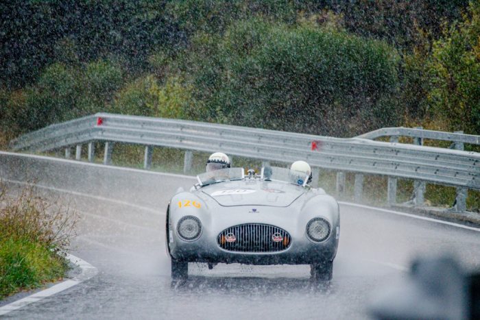 Mille Miglia cuore e passione oltre l’ostacolo