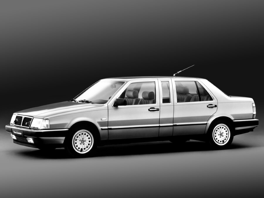 Pit Stop: Lancia Thema Limousine, business class all’italiana