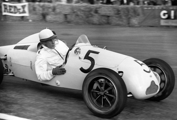 Stirling Moss su Cooper 500
