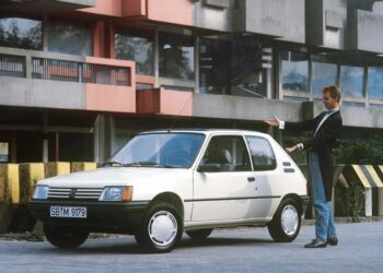 Peugeot 205