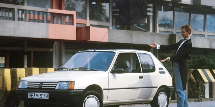 Peugeot 205